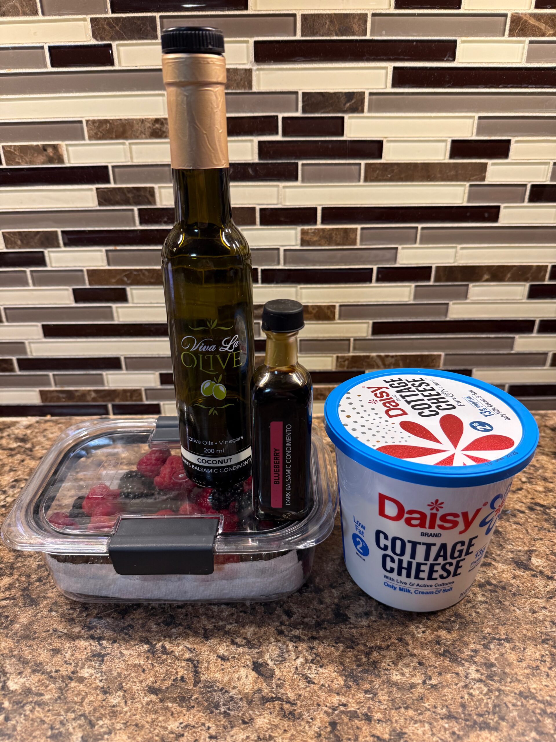 Berry Balsamic Protein Bowl (Budget-Friendly, 26g Protein)